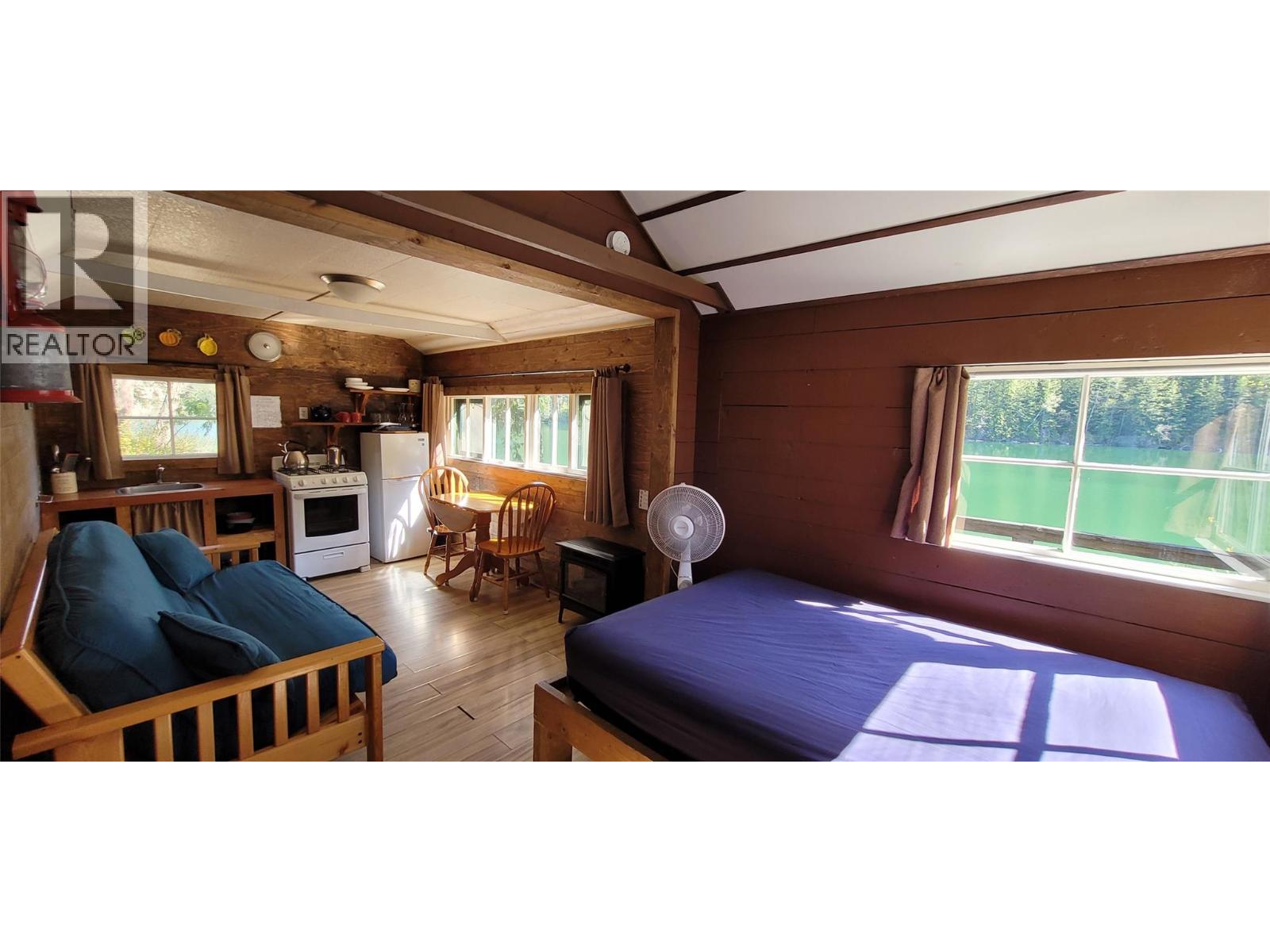 2126 Creighton Valley Road, Lumby, British Columbia  V0E 2G1 - Photo 43 - 10377499