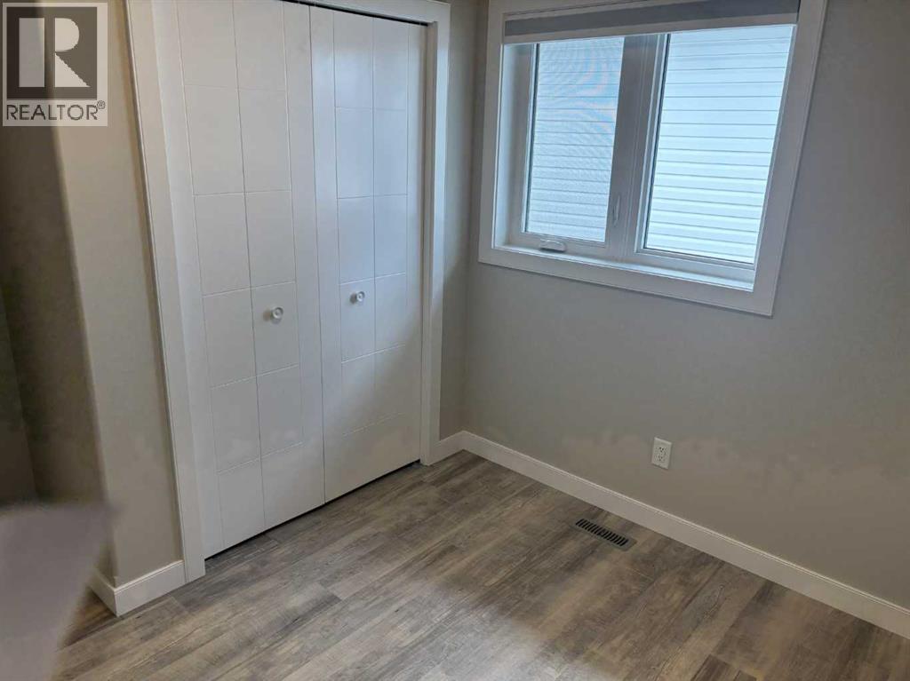727 Cypress Lane, Springbrook, Alberta  T4S 0N9 - Photo 18 - A2316720