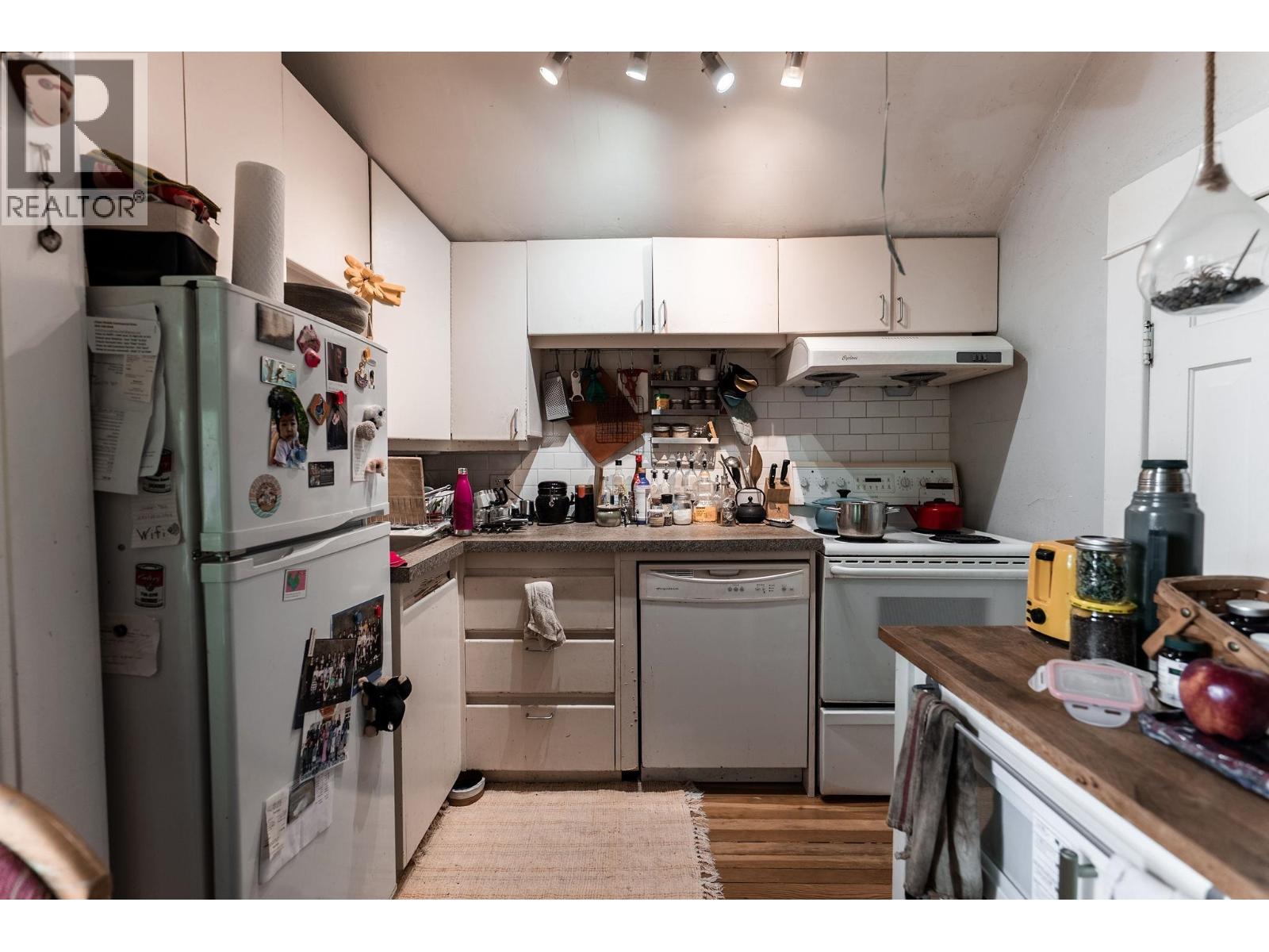 1924 Kitchener Street, Vancouver, British Columbia  V5L 2W7 - Photo 13 - R3137187