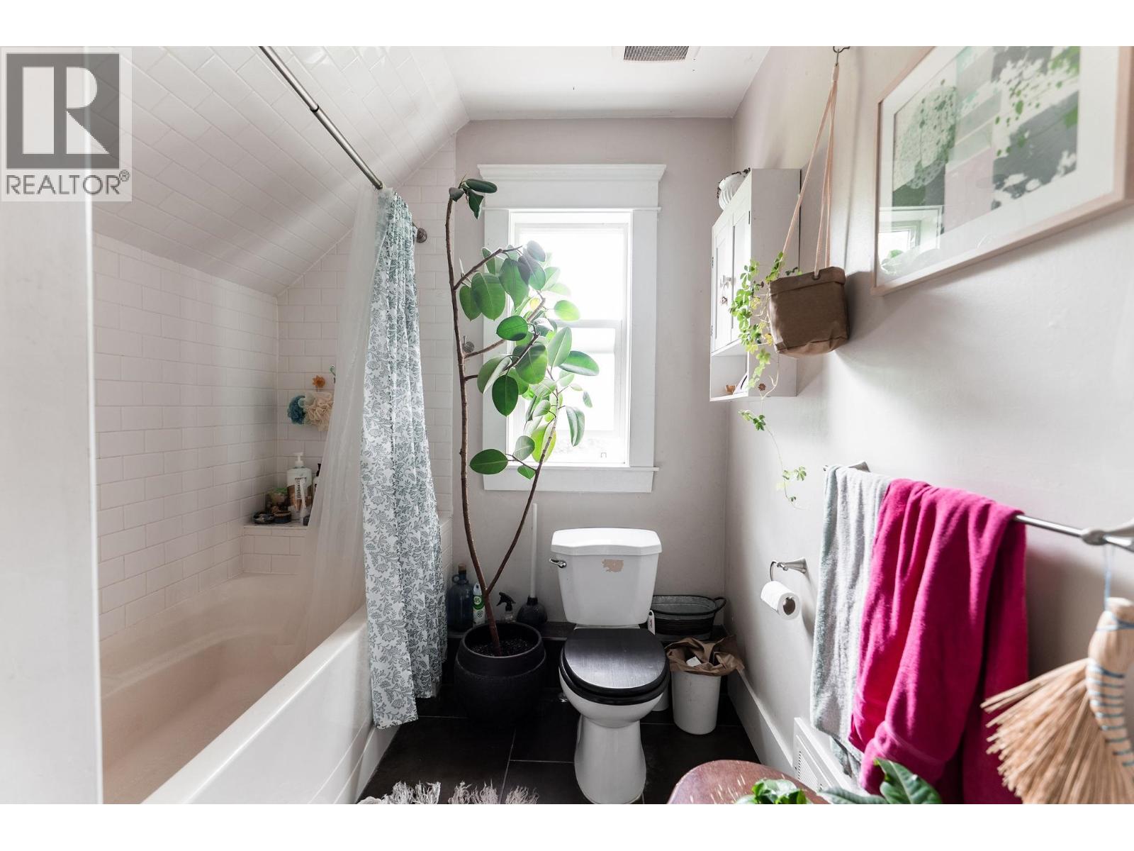 1924 Kitchener Street, Vancouver, British Columbia  V5L 2W7 - Photo 15 - R3137187