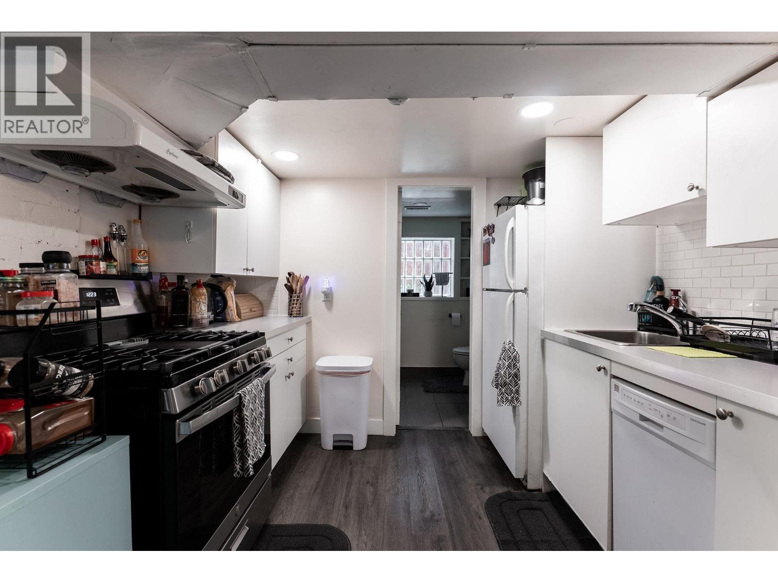 1924 Kitchener Street, Vancouver, British Columbia  V5L 2W7 - Photo 21 - R3137187
