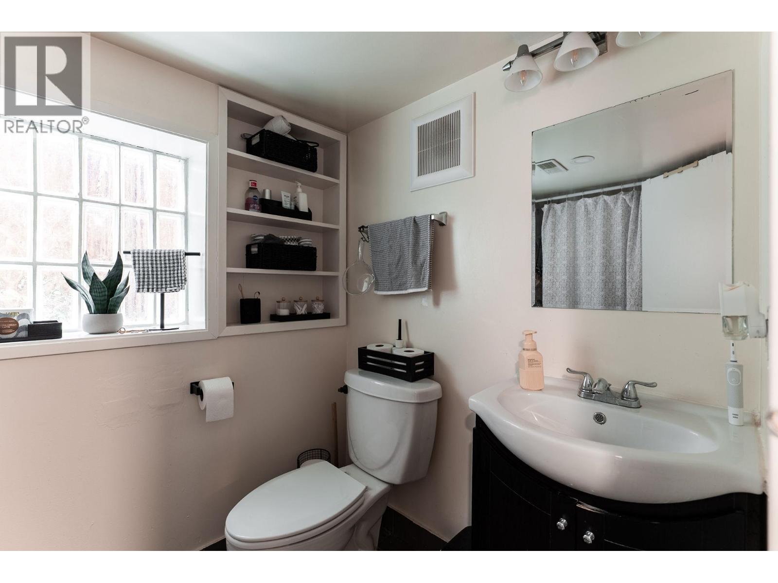 1924 Kitchener Street, Vancouver, British Columbia  V5L 2W7 - Photo 26 - R3137187