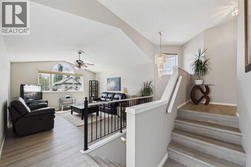 3758 Douglas Ridge Link Se, Calgary, Alberta  T2Z 3H7 - Photo 21 - A2319564