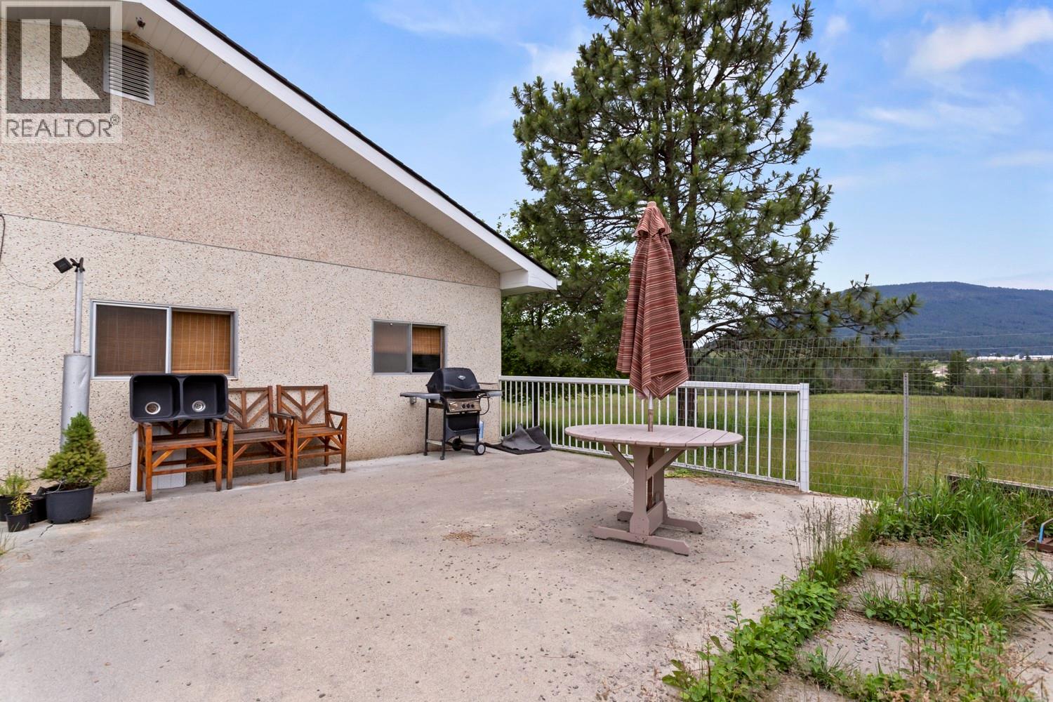 2710 38th Street, Lister, British Columbia  V0B 1G2 - Photo 21 - 10391680