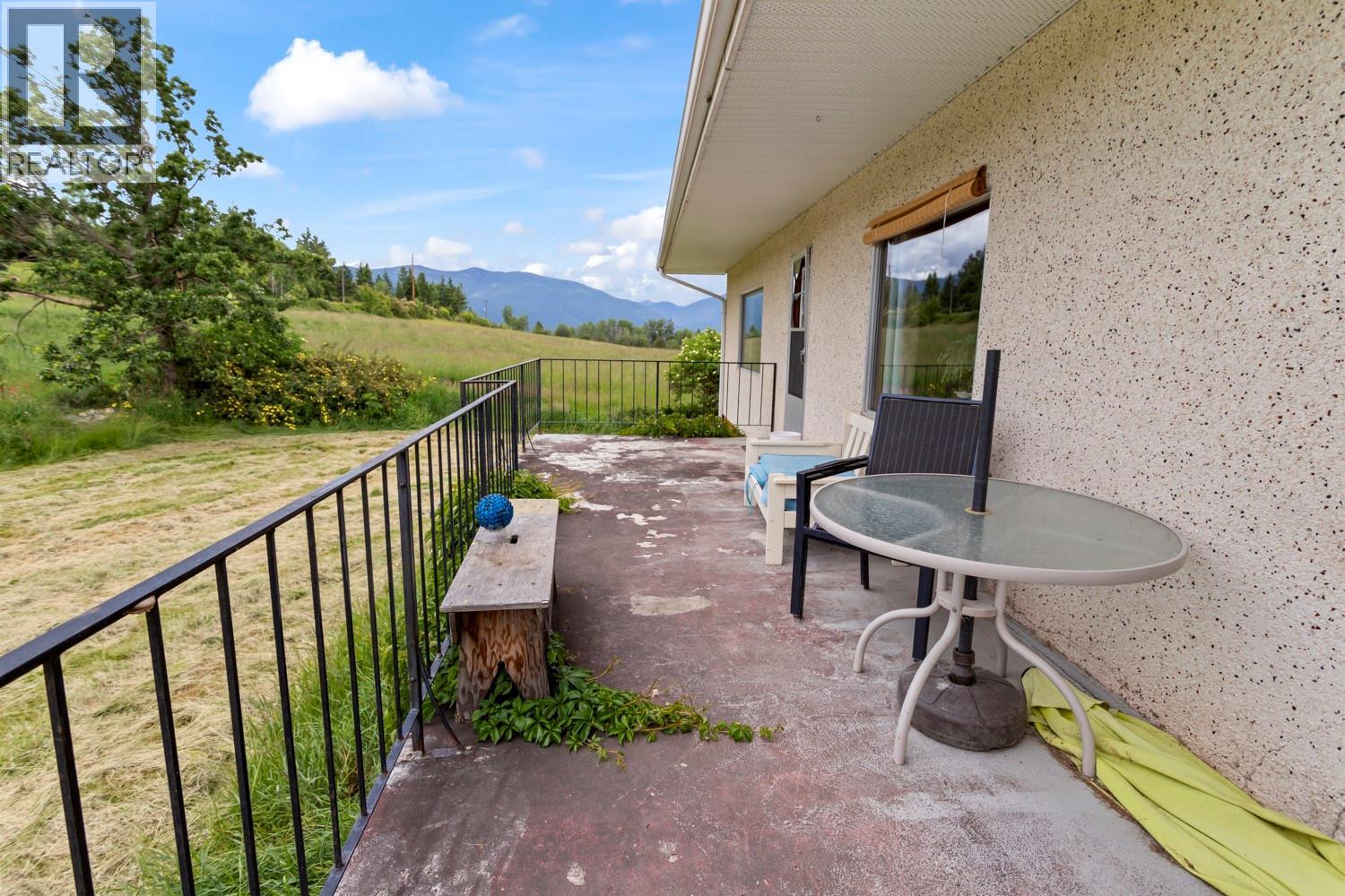 2710 38th Street, Lister, British Columbia  V0B 1G2 - Photo 22 - 10391680