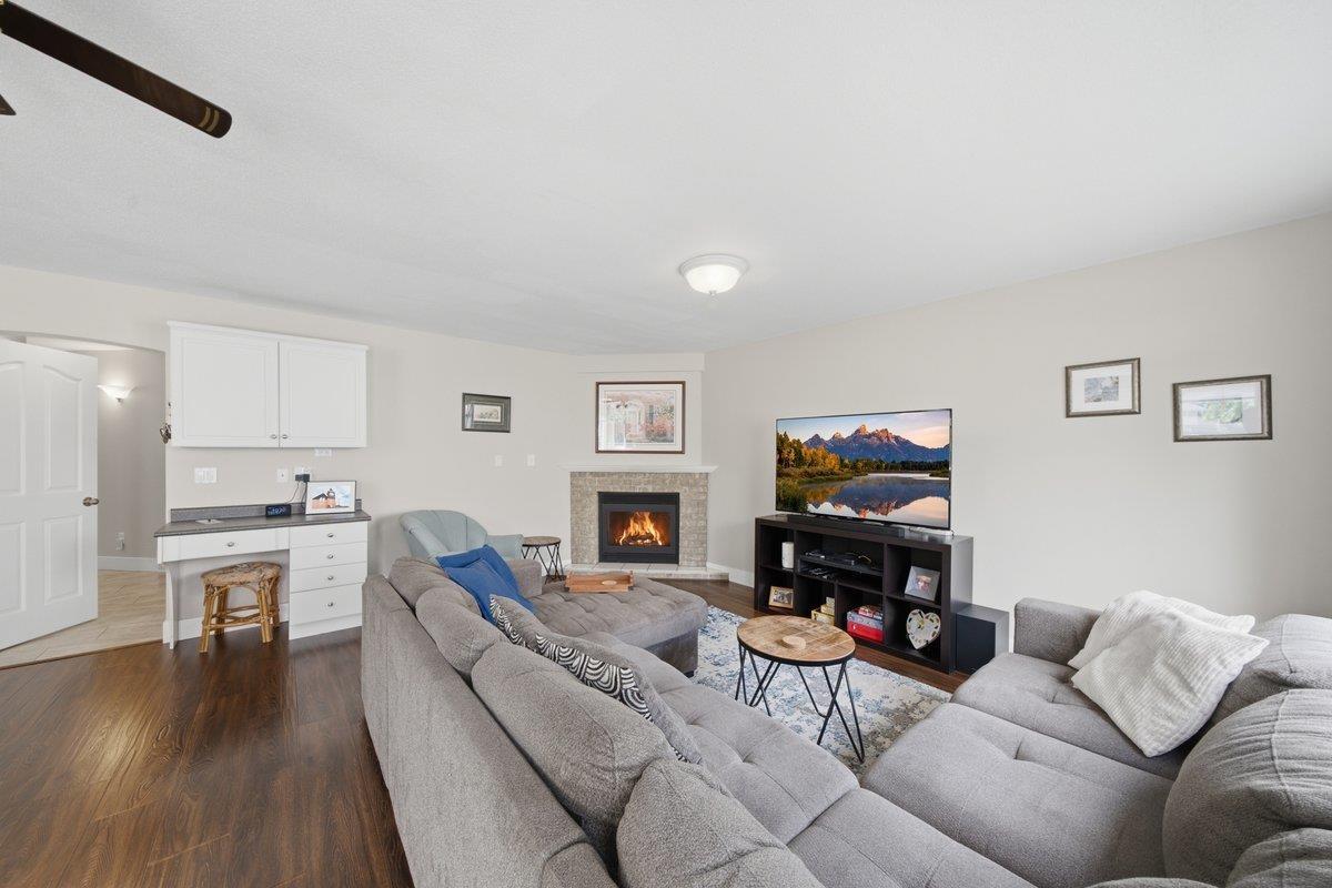 18745 65 Avenue, Surrey, British Columbia  V3S 8V2 - Photo 13 - R3137237