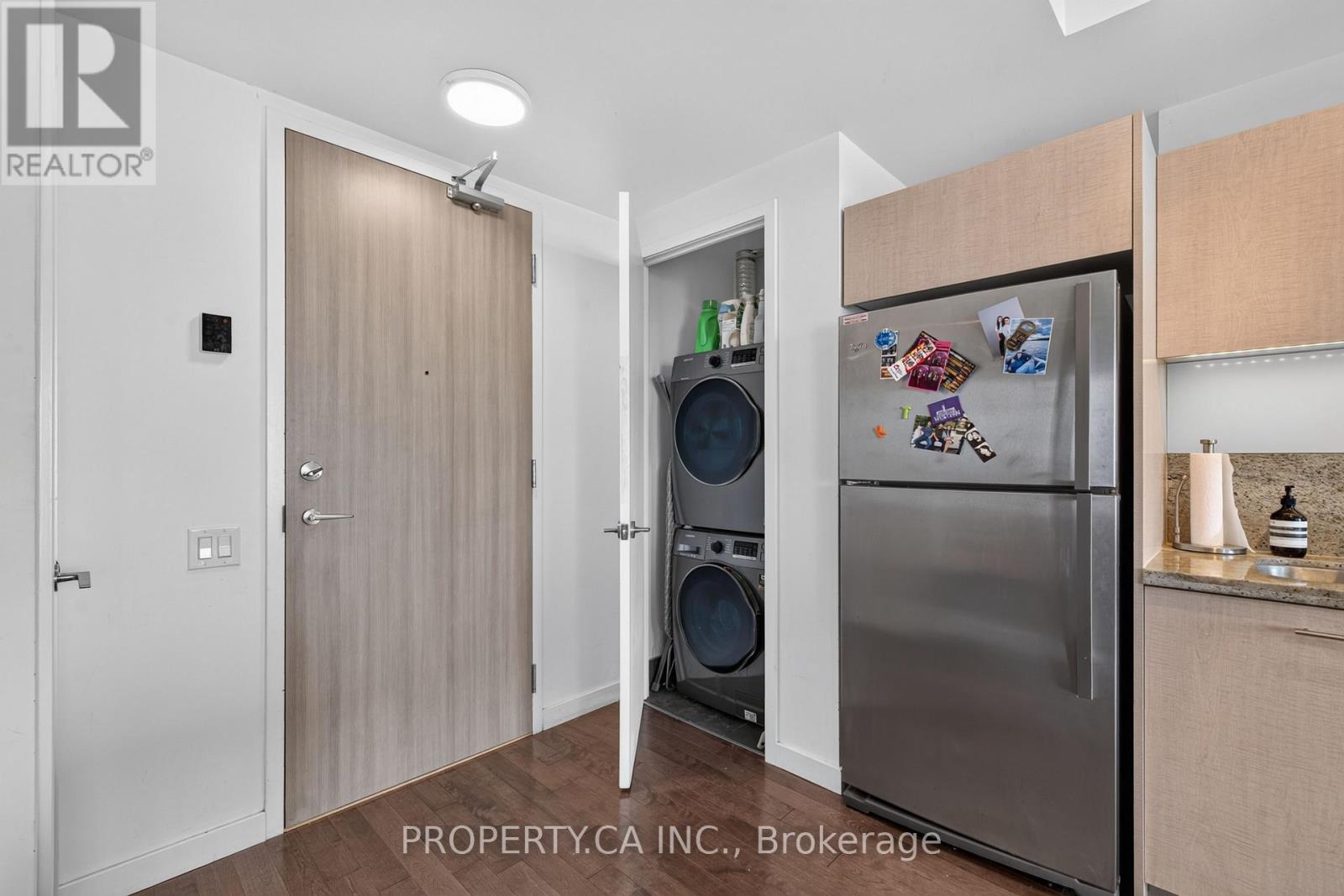 1409 - 390 Cherry Street, Toronto, Ontario  M5A 0E2 - Photo 2 - C13458764