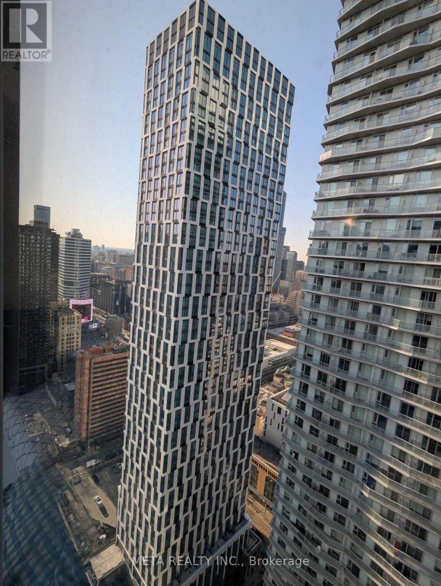 82 DALHOUSIE STREET, Toronto, Ontario