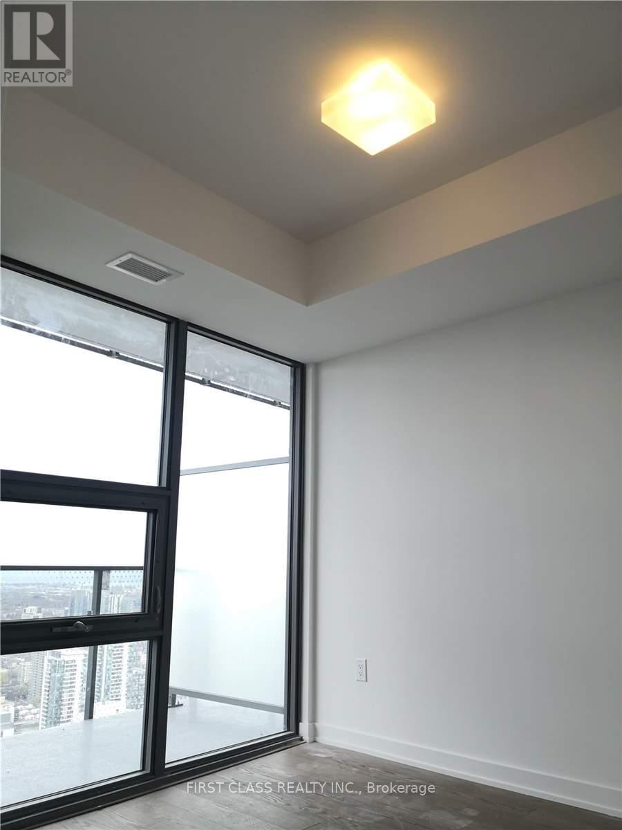 4613 - 11 Wellesley Street W, Toronto, Ontario M4Y 1E8 - Photo 4 - C13458808