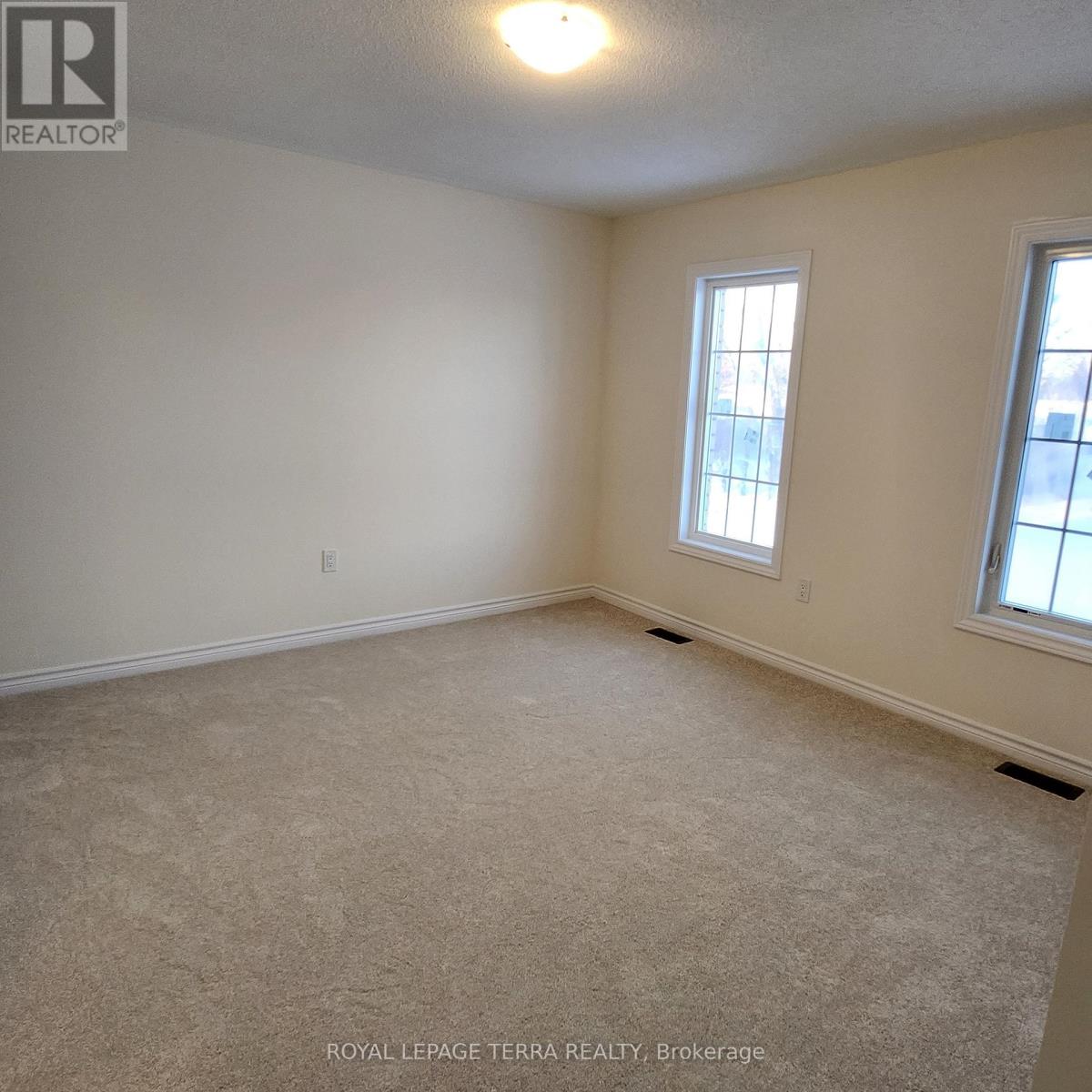 338 Fleetwood Drive, Oshawa, Ontario  L1K 3G2 - Photo 16 - E13458768