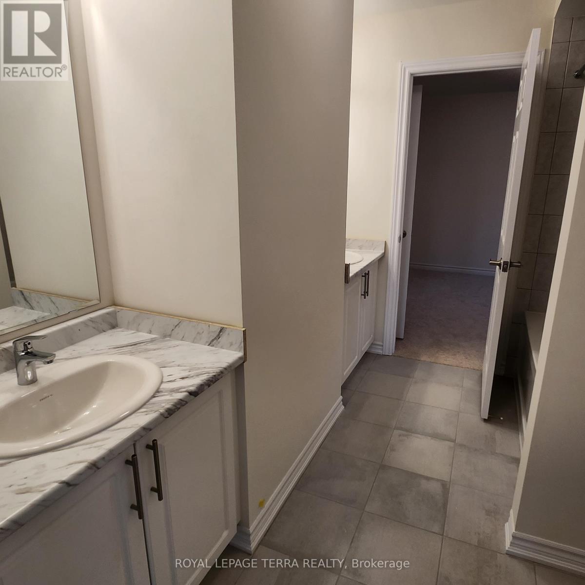 338 Fleetwood Drive, Oshawa, Ontario  L1K 3G2 - Photo 18 - E13458768