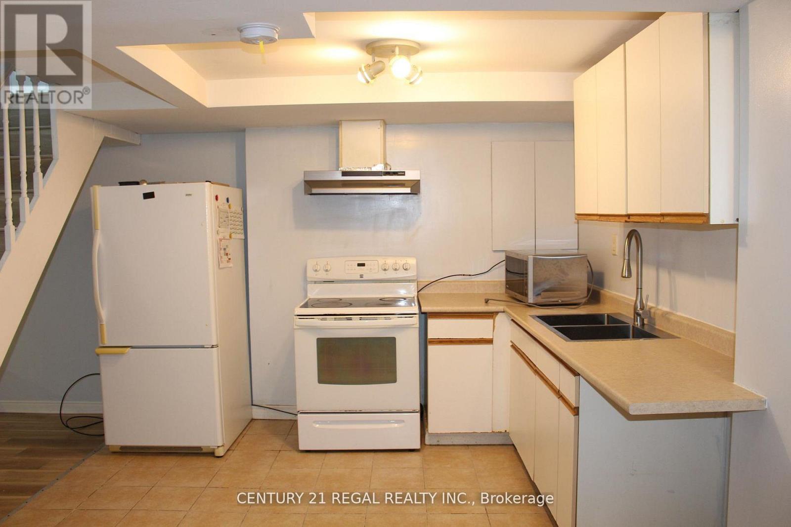1510 Terracotta (Bsmt) Court, Pickering, Ontario  L1X 2M8 - Photo 4 - E13458798