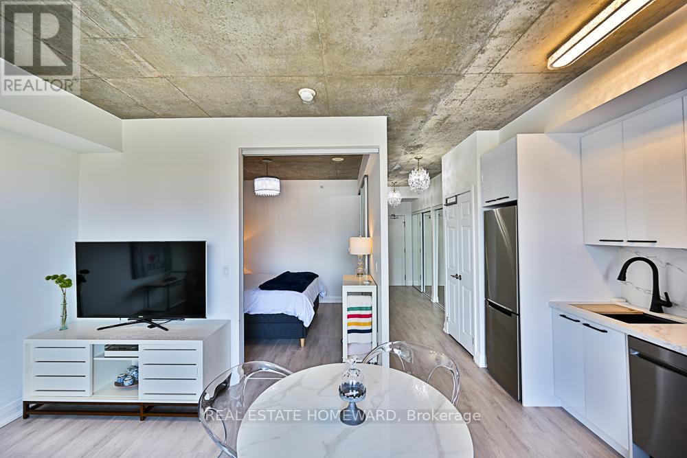 706 - 32 CAMDEN STREET, Toronto, Ontario
