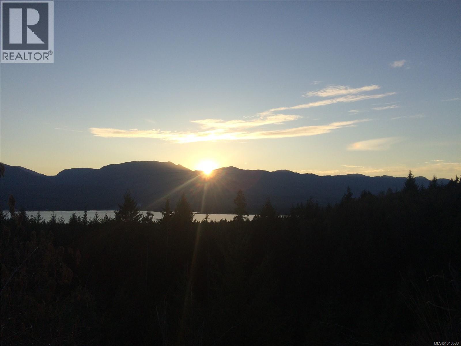 8401 Keith Wagner Way, Denman Island, British Columbia