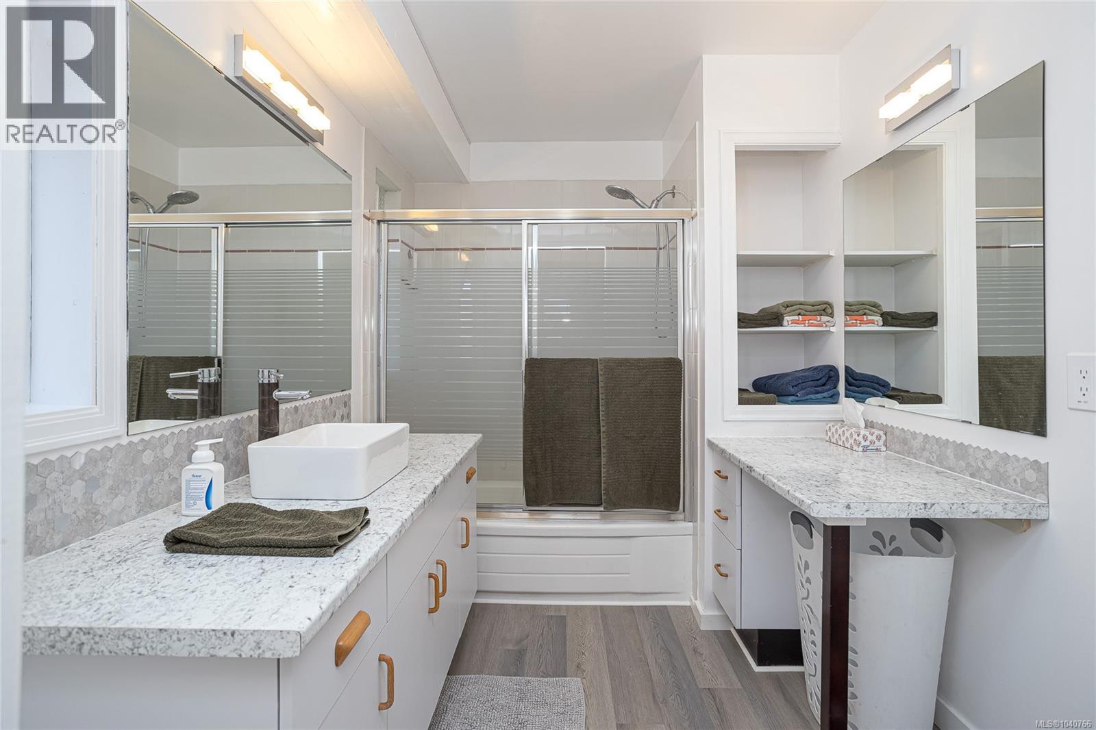 6435 Loganberry Pl, Central Saanich, British Columbia  V8Z 7E6 - Photo 20 - 1040766