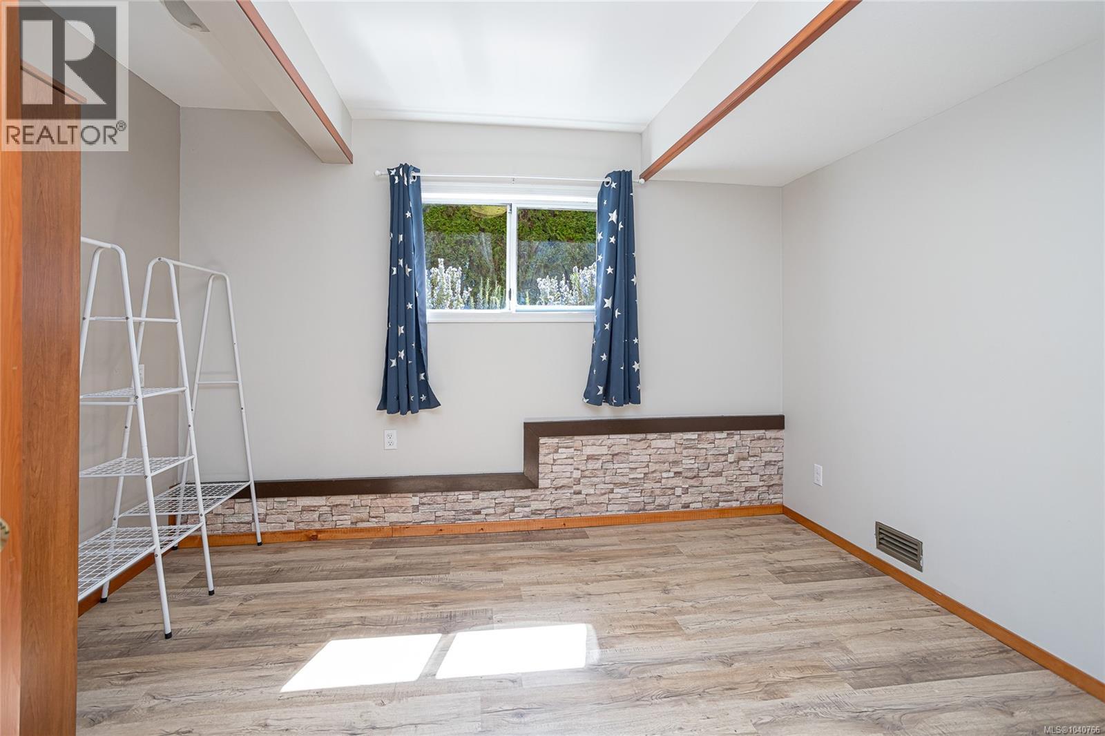 6435 Loganberry Pl, Central Saanich, British Columbia  V8Z 7E6 - Photo 31 - 1040766