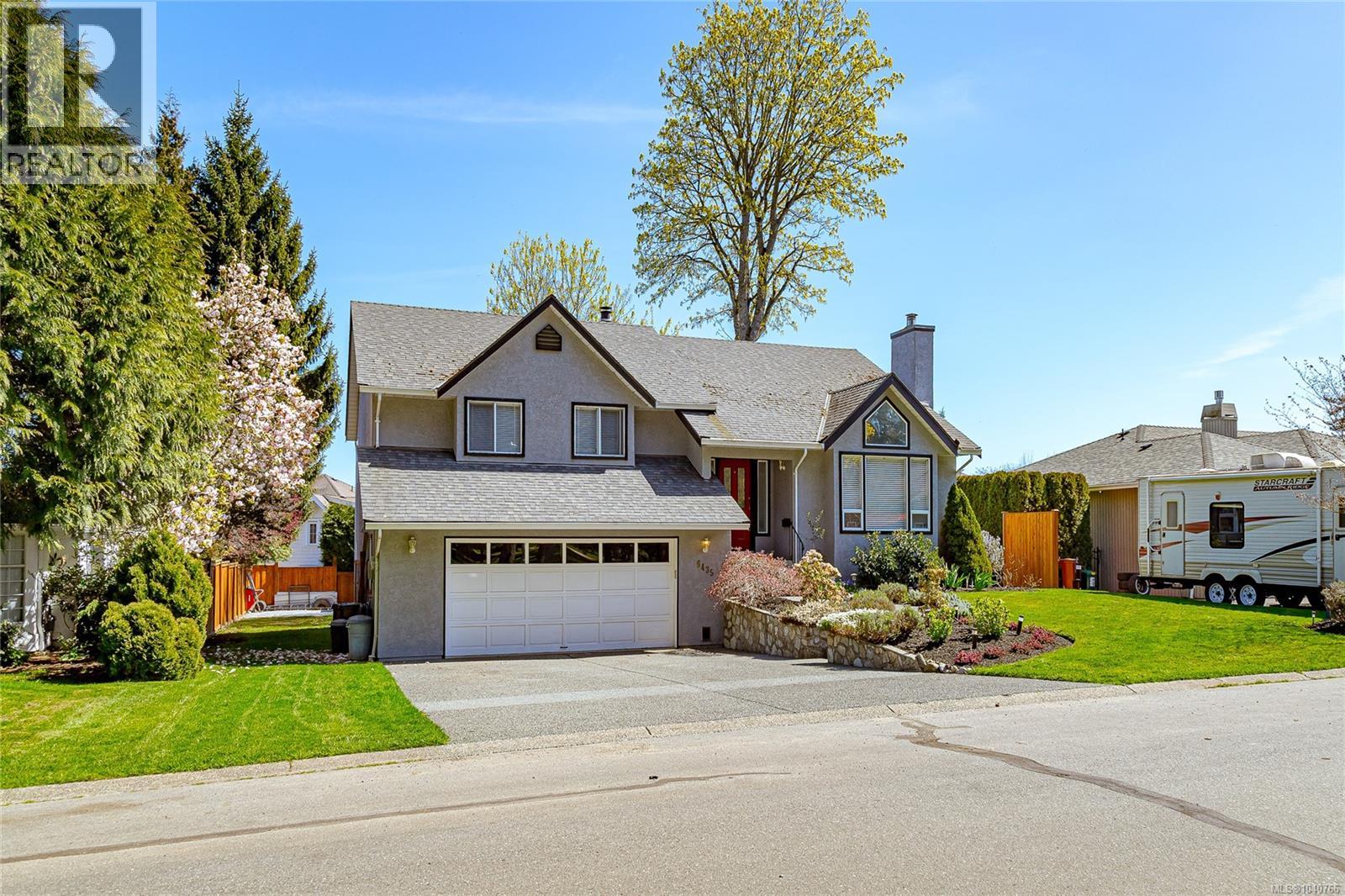 6435 Loganberry Pl, Central Saanich, British Columbia  V8Z 7E6 - Photo 4 - 1040766