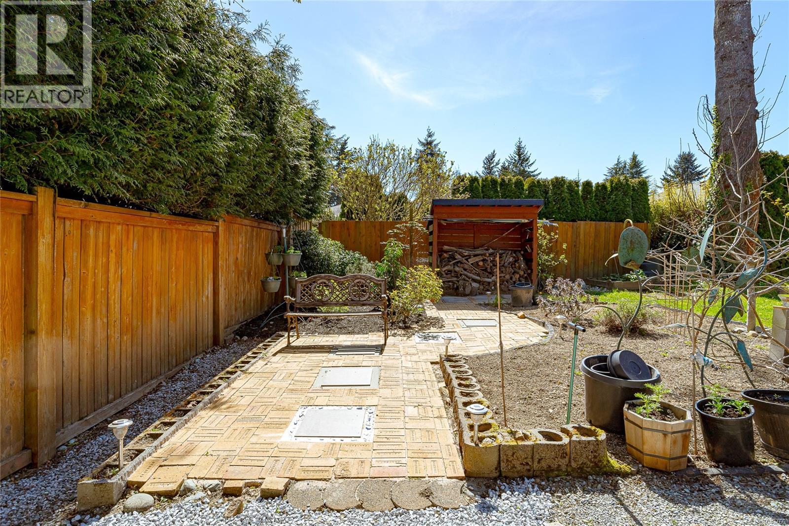 6435 Loganberry Pl, Central Saanich, British Columbia  V8Z 7E6 - Photo 42 - 1040766