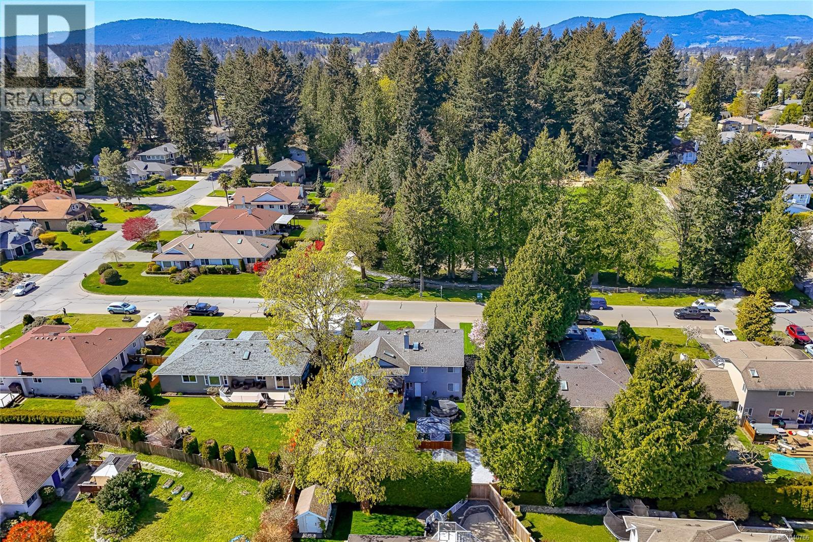 6435 Loganberry Pl, Central Saanich, British Columbia  V8Z 7E6 - Photo 49 - 1040766
