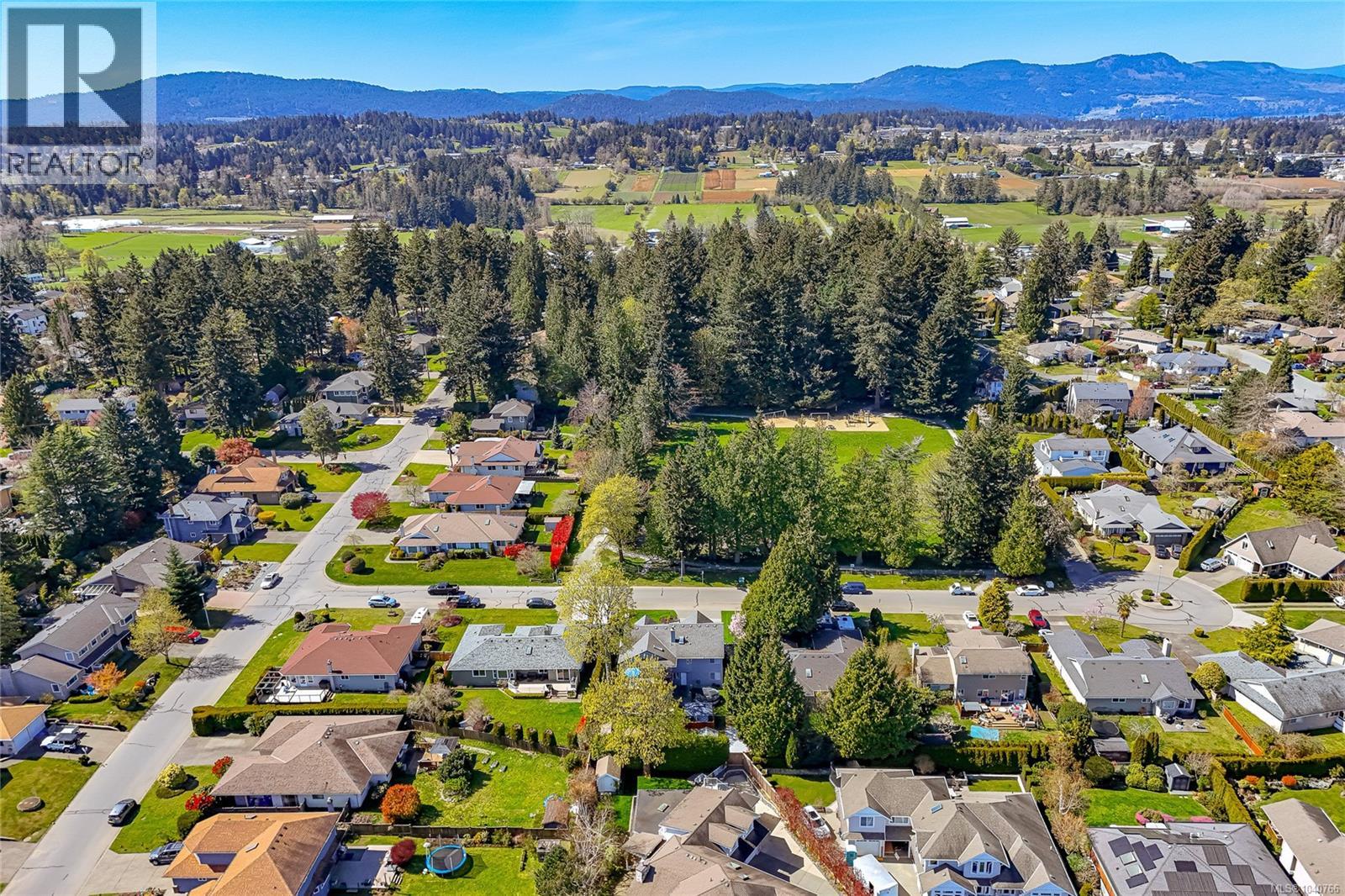 6435 Loganberry Pl, Central Saanich, British Columbia  V8Z 7E6 - Photo 50 - 1040766