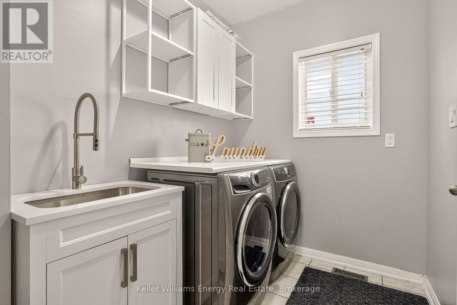 4 Holman Court, Whitby, Ontario  L1P 1W9 - Photo 16 - E13458950