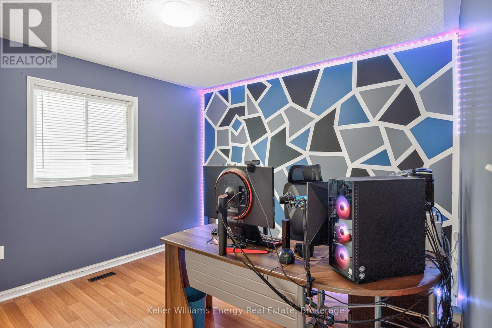 4 Holman Court, Whitby, Ontario  L1P 1W9 - Photo 23 - E13458950