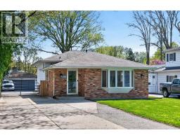 226 EDGEWATER BOULEVARD, Tecumseh, Ontario
