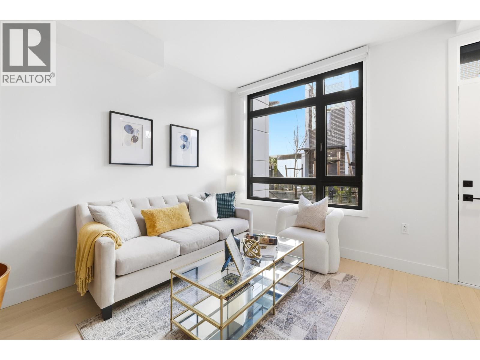 6310 Oak Street, Vancouver, British Columbia  V6M 2W4 - Photo 2 - R3136803