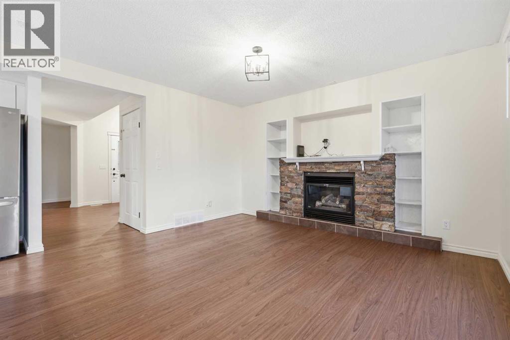 46 Bridleglen Manor Sw, Calgary, Alberta  T2Y 3W9 - Photo 7 - A2319660