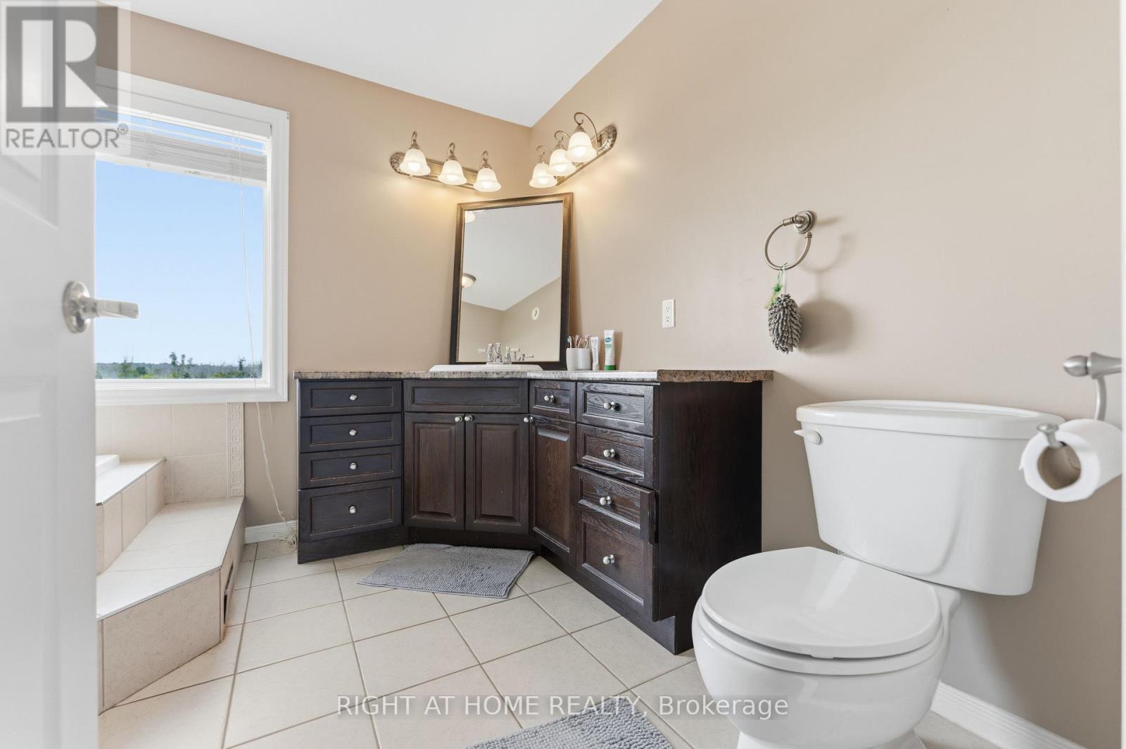 1165 9th Line, Beckwith, Ontario K7C 3P2 - Photo 32 - X13458866