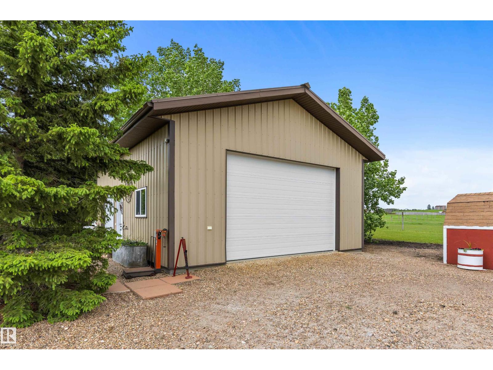 55521 Rge Road 233, Rural Sturgeon County, Alberta  T0A 1N1 - Photo 60 - E4494122
