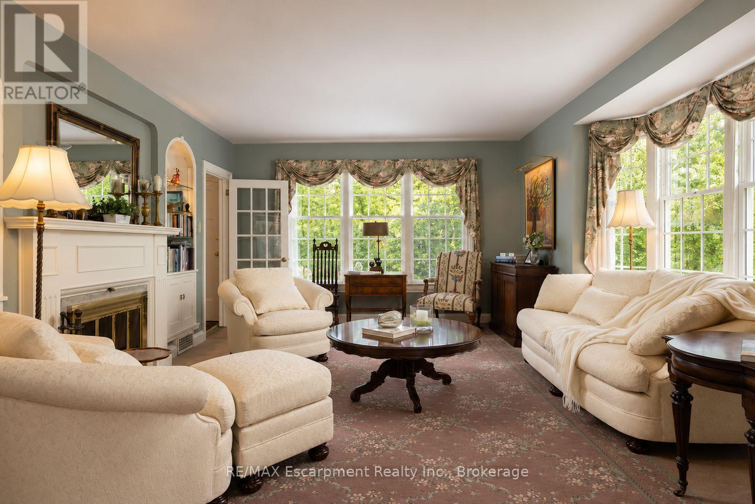 74 Howard Avenue, Oakville, Ontario  L6J 3Y5 - Photo 6 - W13458908