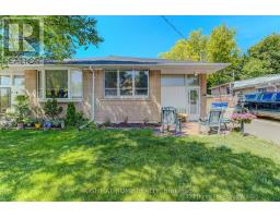 116 LONGFORD DRIVE, Newmarket, Ontario