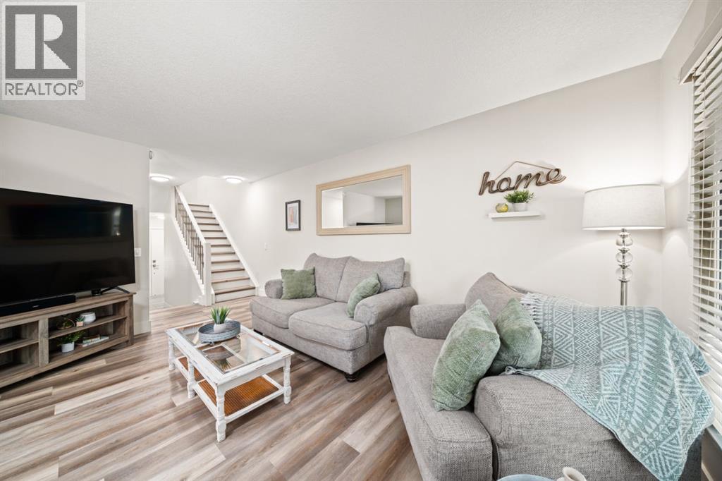 34, 10001 Brookpark Boulevard Sw, Calgary, Alberta  T2W 3E3 - Photo 6 - A2321410