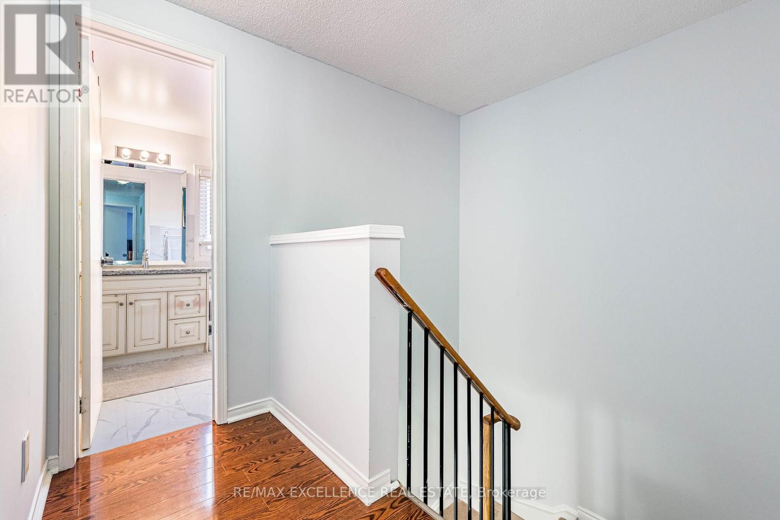 6 Stalbridge Avenue, Brampton, Ontario  L6Y 4H1 - Photo 20 - W13443366