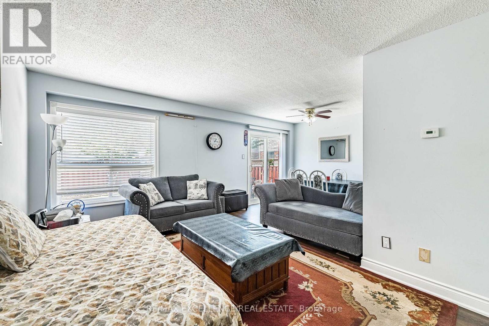 6 Stalbridge Avenue, Brampton, Ontario  L6Y 4H1 - Photo 17 - W13443366