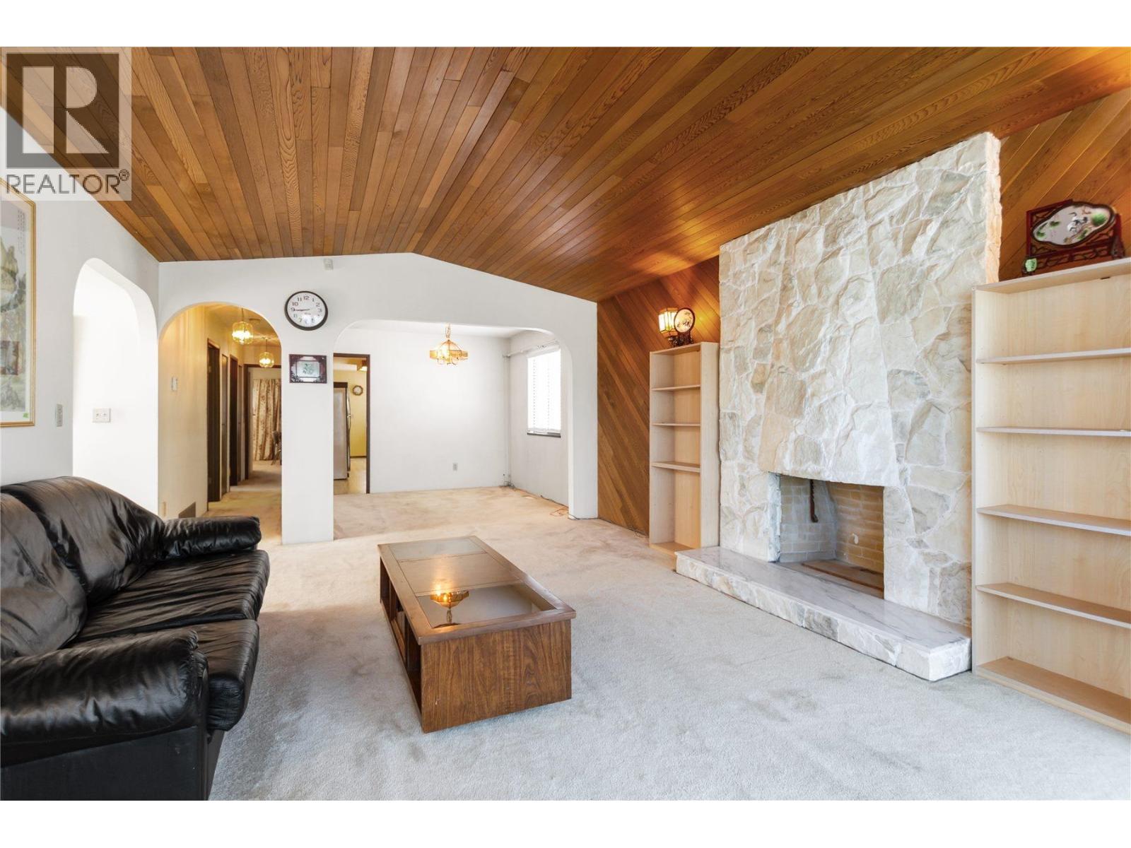 2986 E 3rd Avenue, Vancouver, British Columbia  V5M 1H8 - Photo 5 - R3137068