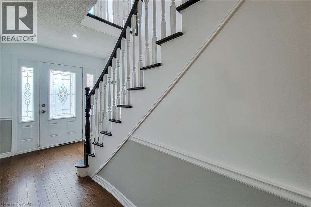 4559 St. Volodymyr Court, Lincoln, Ontario  L0R 1B5 - Photo 8 - 40840940