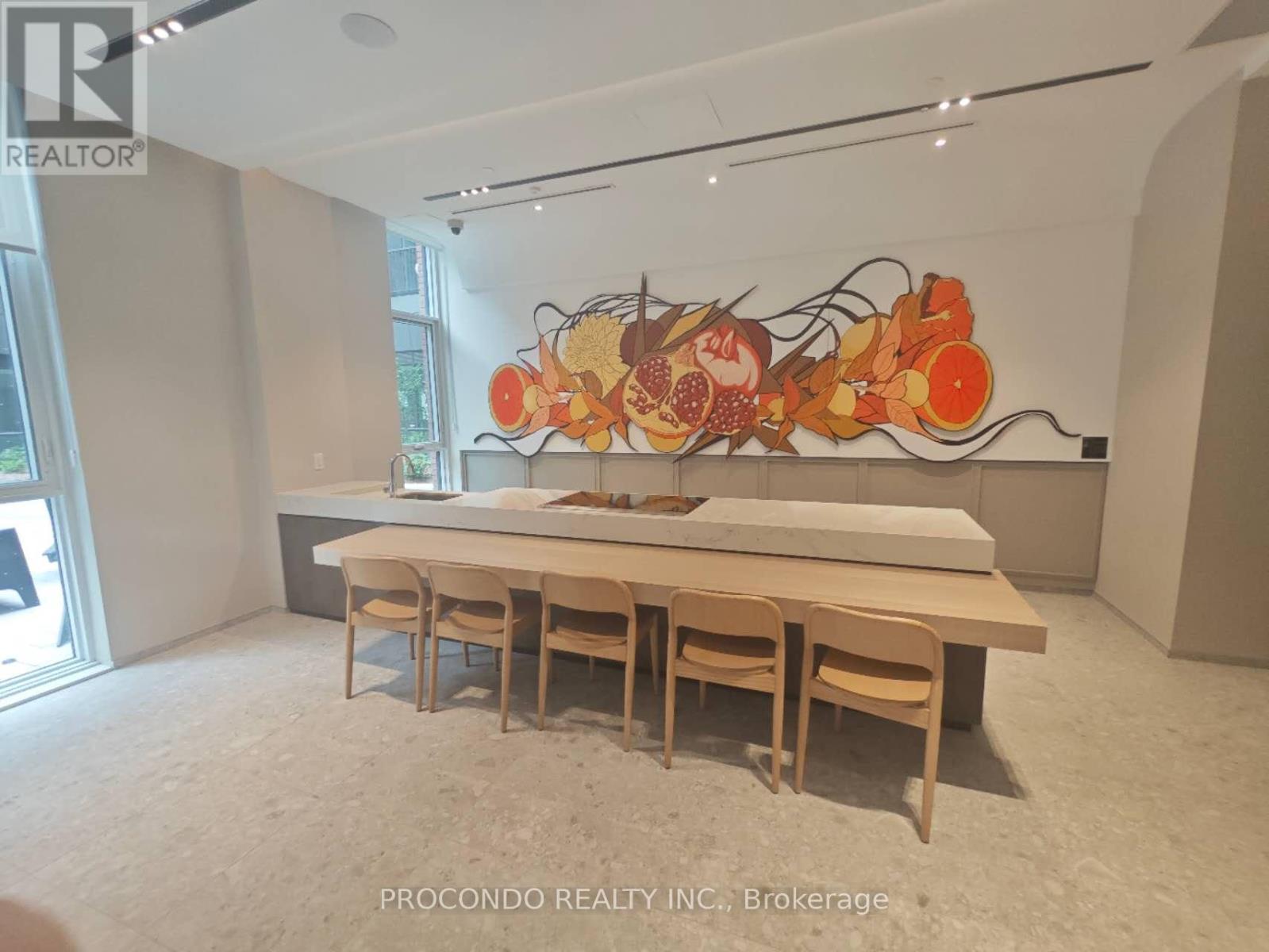2010 - 10 Oak St Street E, Toronto, Ontario  M5A 0Z1 - Photo 21 - C13438132
