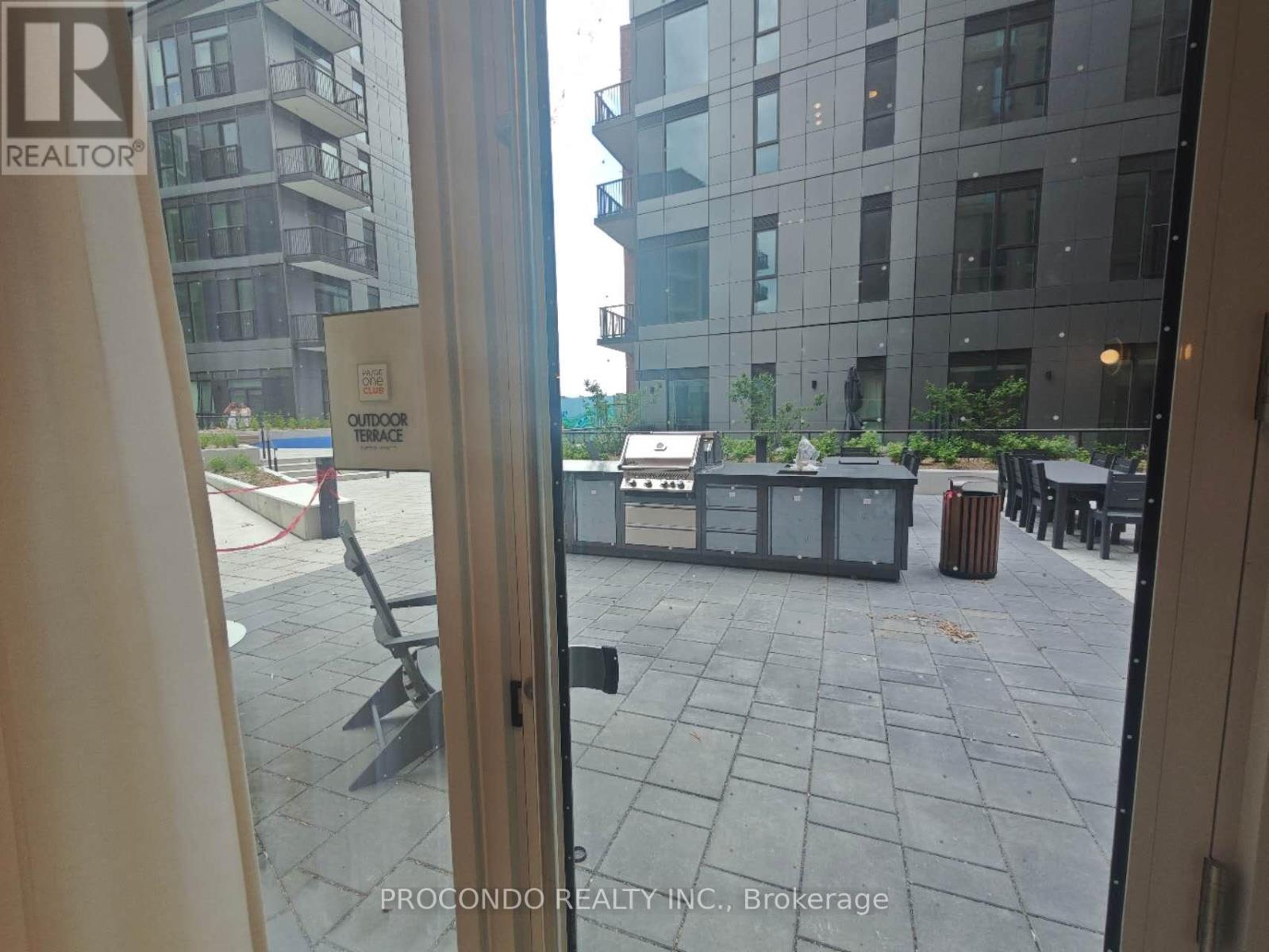 2010 - 10 Oak St Street E, Toronto, Ontario  M5A 0Z1 - Photo 20 - C13438132