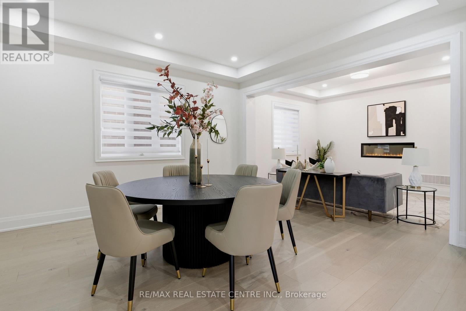 145 Brant Drive, Vaughan, Ontario  L3L 0E8 - Photo 9 - N13457172