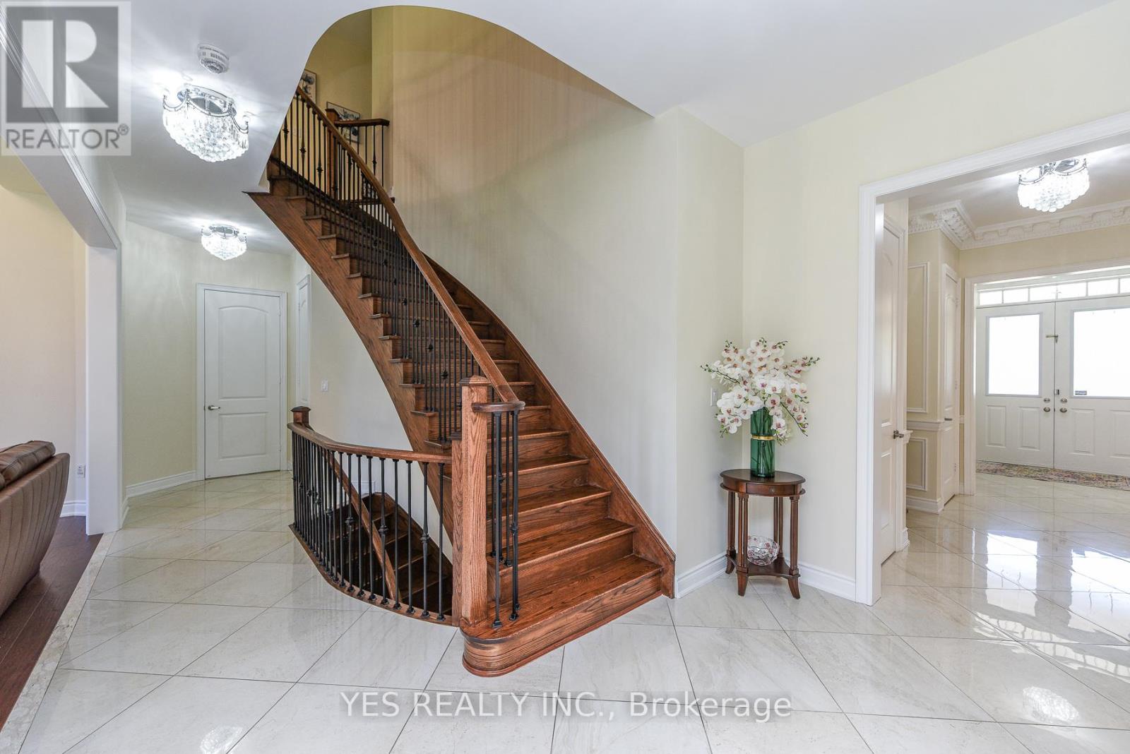 86 Quintette Close, Brampton, Ontario L6P 0A2 - Photo 12 - W13456826