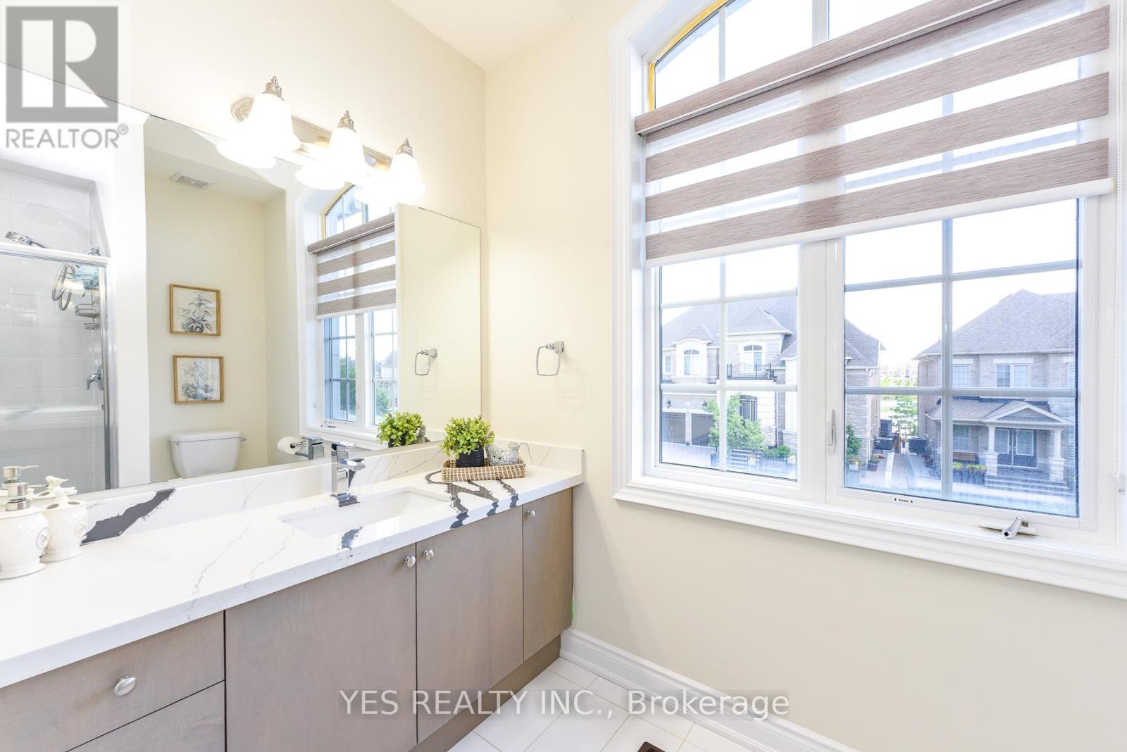 86 Quintette Close, Brampton, Ontario L6P 0A2 - Photo 28 - W13456826