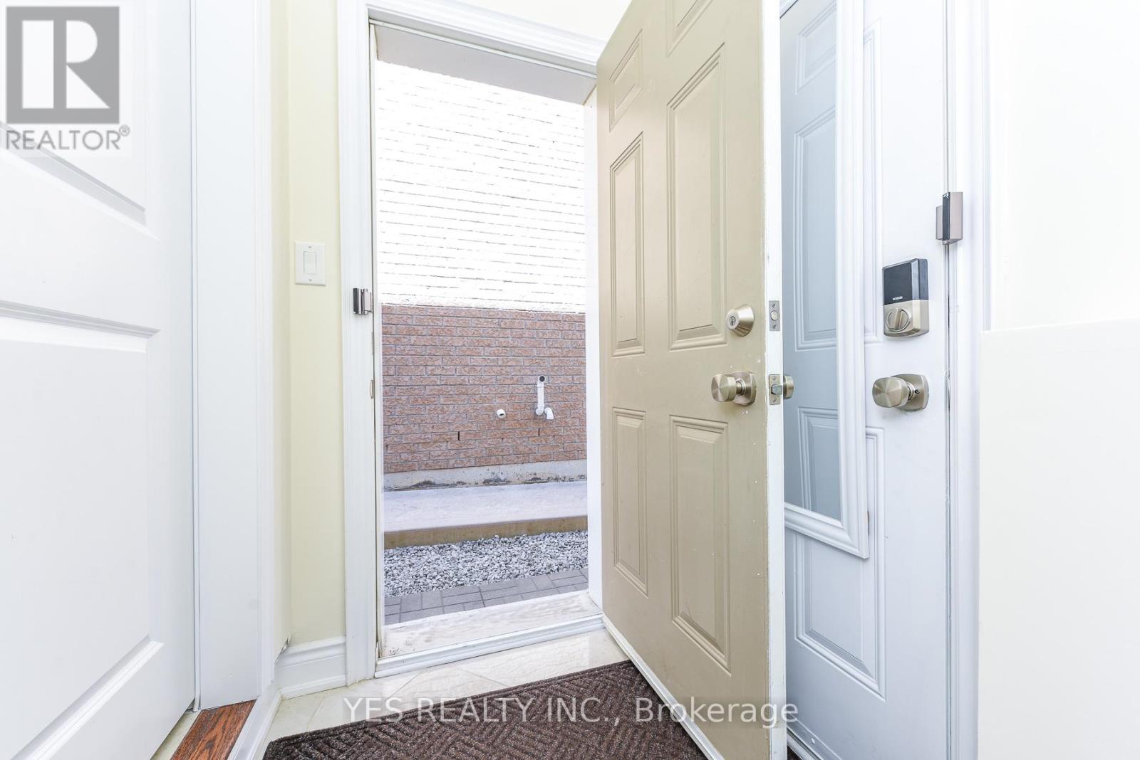 86 Quintette Close, Brampton, Ontario  L6P 0A2 - Photo 45 - W13456826