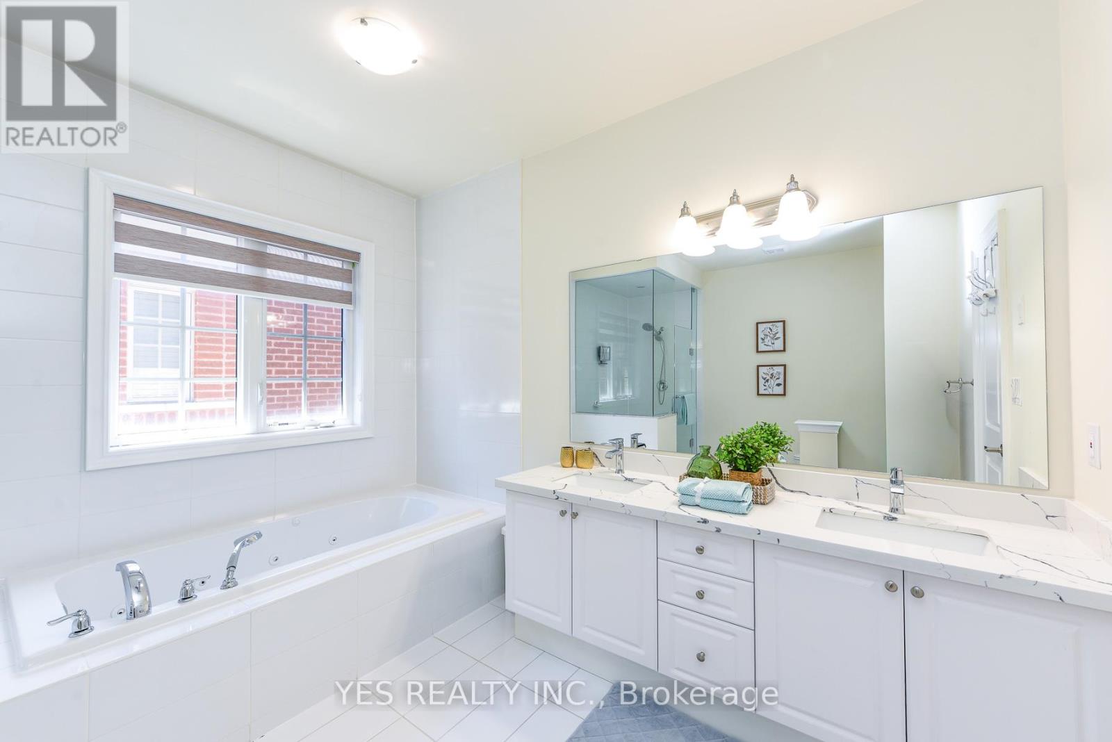 86 Quintette Close, Brampton, Ontario  L6P 0A2 - Photo 26 - W13456826