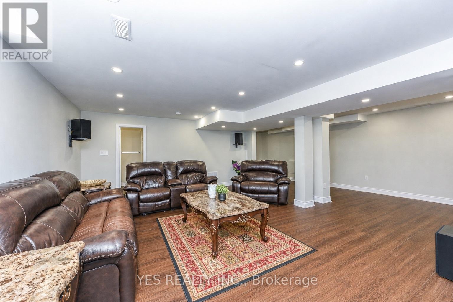 86 Quintette Close, Brampton, Ontario  L6P 0A2 - Photo 42 - W13456826