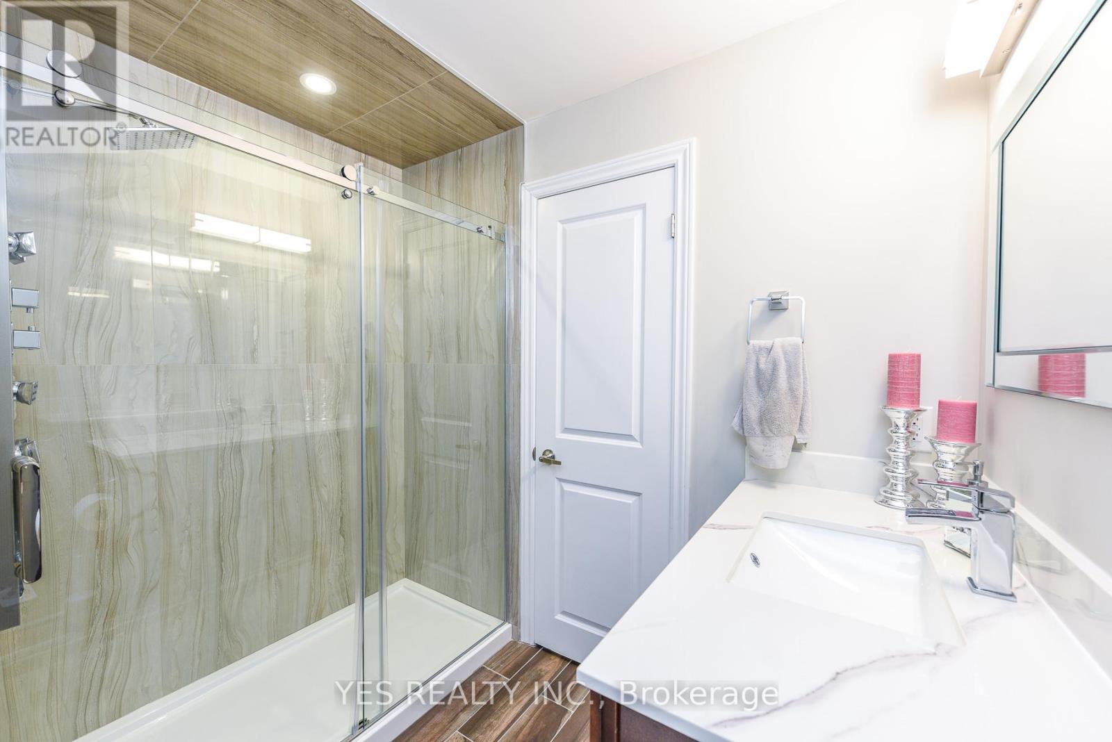 86 Quintette Close, Brampton, Ontario L6P 0A2 - Photo 44 - W13456826