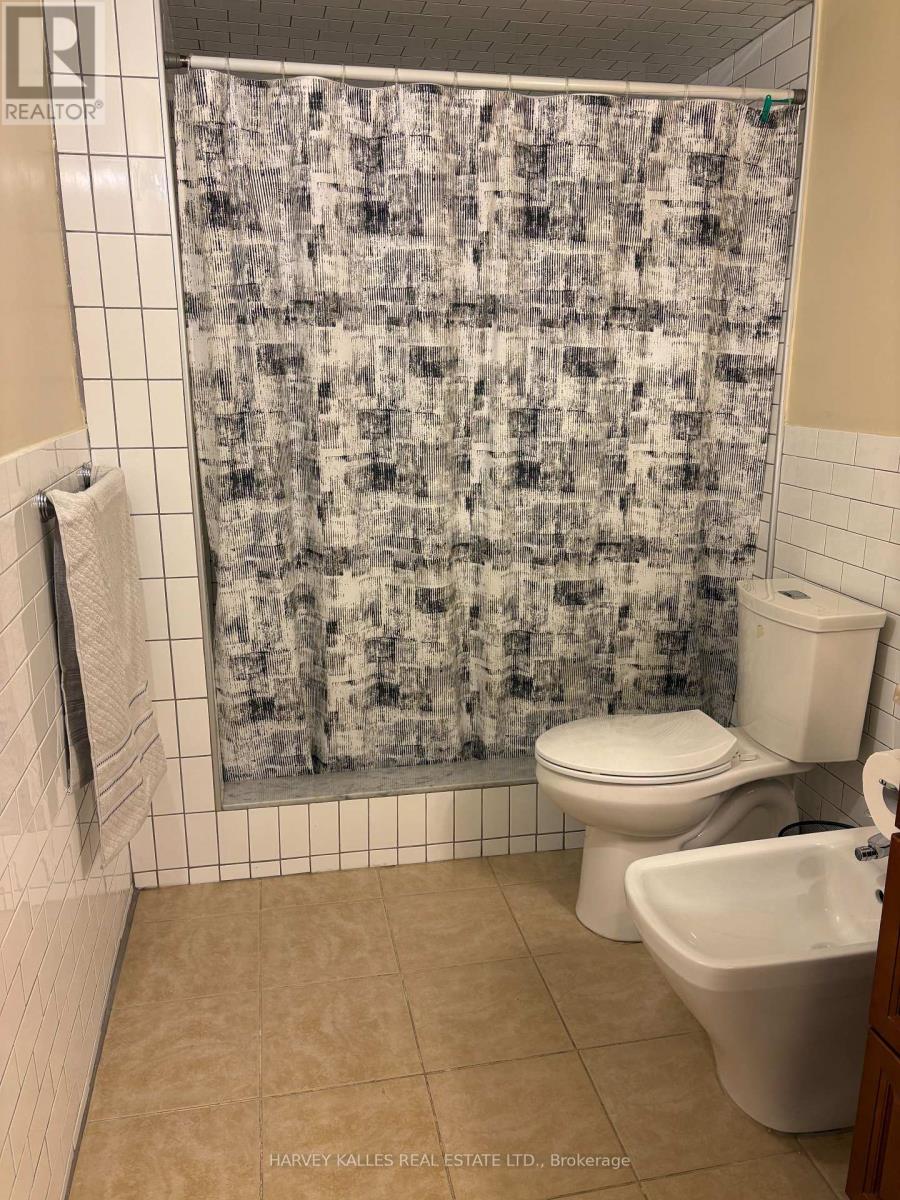 Bsmt - 72 Button Road, Vaughan, Ontario  L4L 1K1 - Photo 10 - N13458916