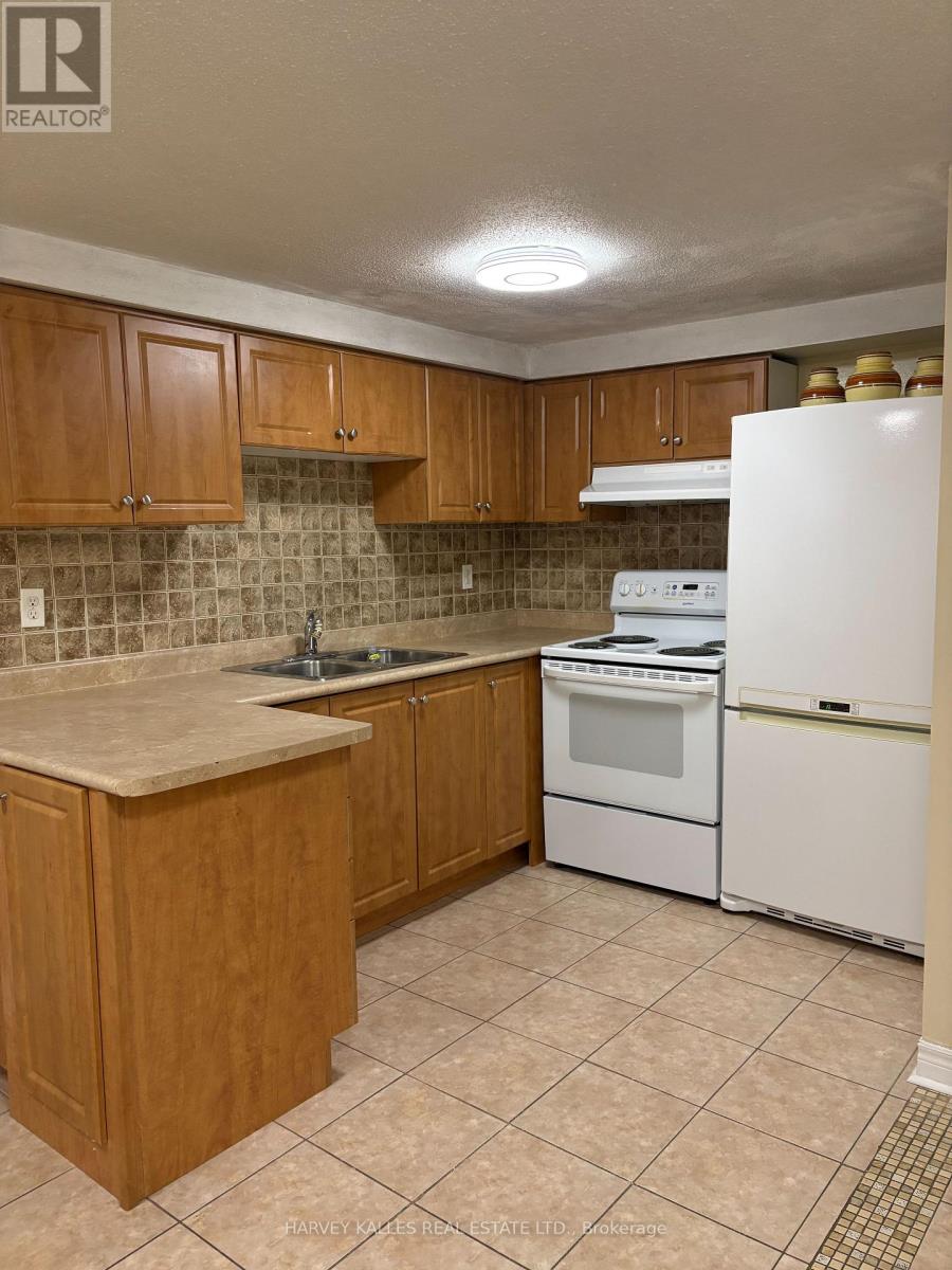 Bsmt - 72 Button Road, Vaughan, Ontario  L4L 1K1 - Photo 2 - N13458916