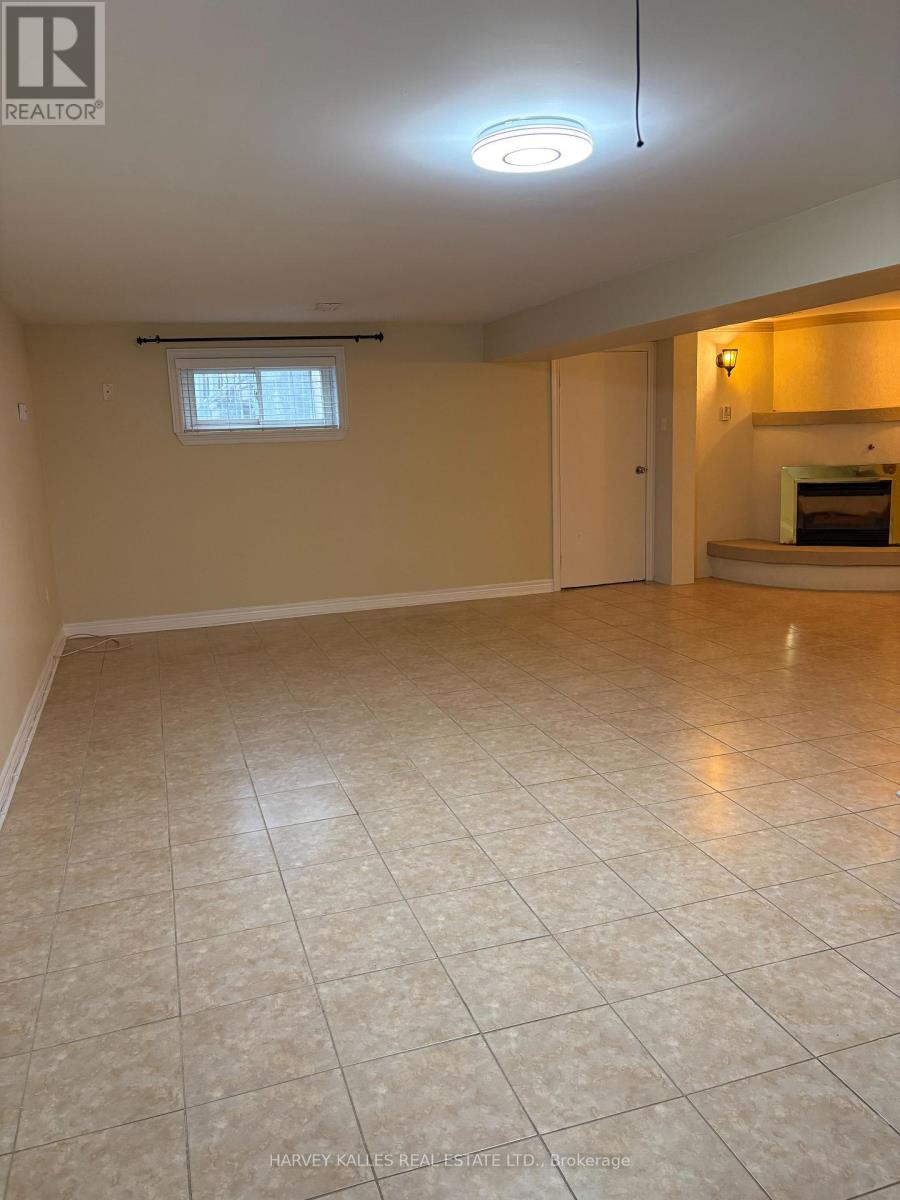 Bsmt - 72 Button Road, Vaughan, Ontario  L4L 1K1 - Photo 6 - N13458916